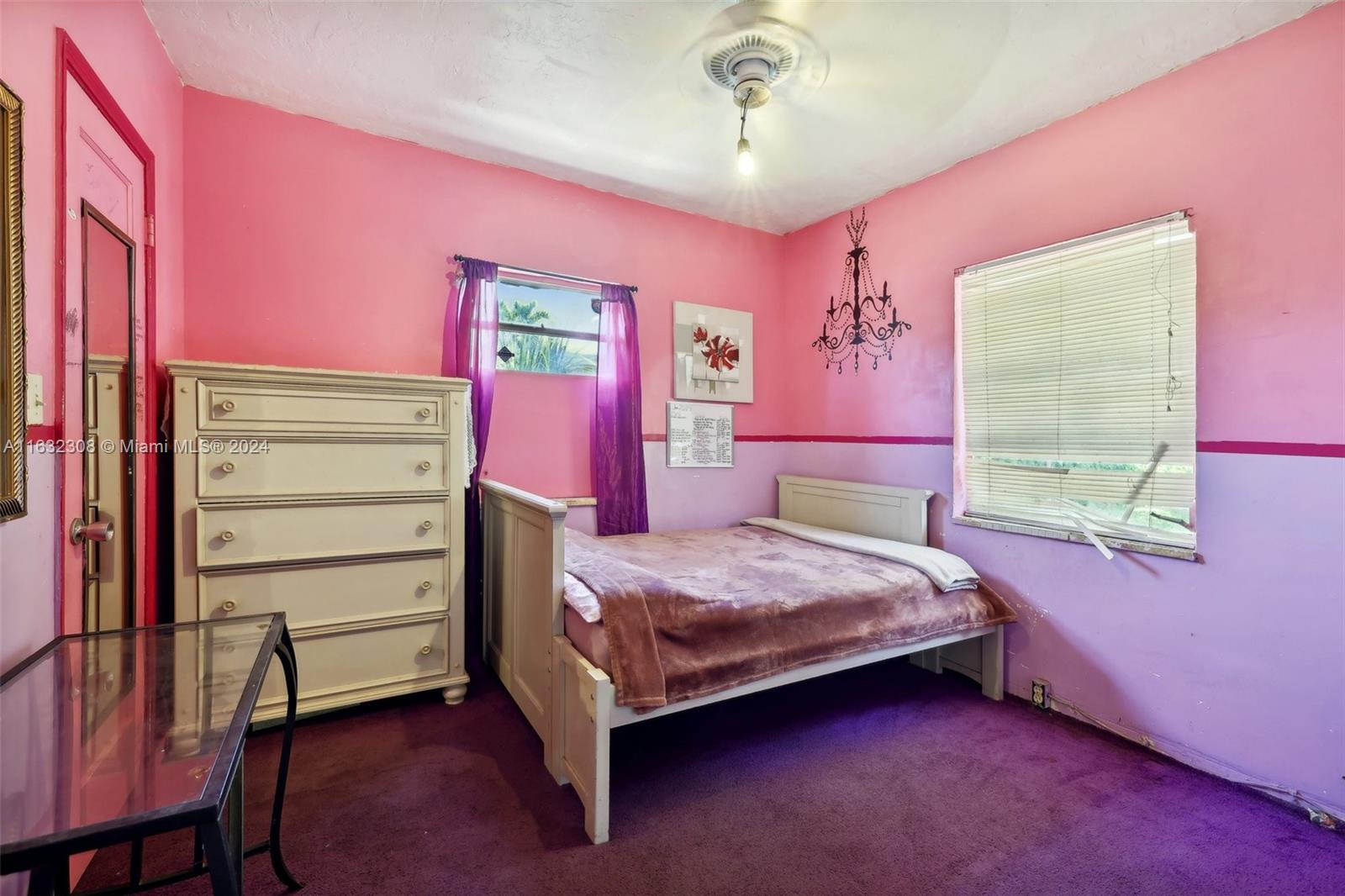 1240 NE 134th St