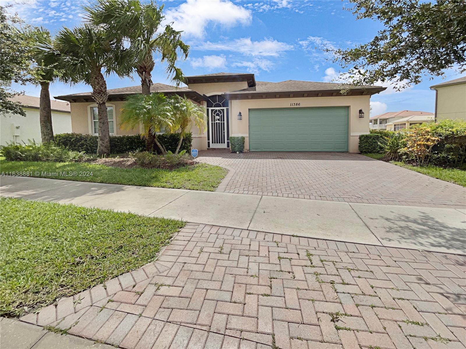 11386 SW Fieldstone Way, Port St. Lucie