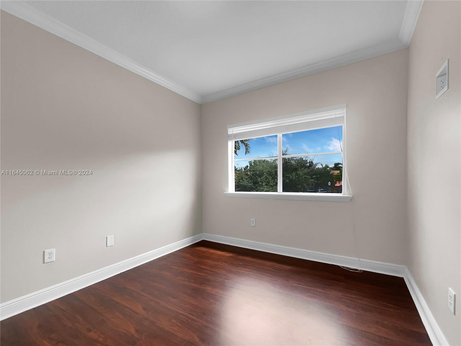 15371 SW 26th Ter