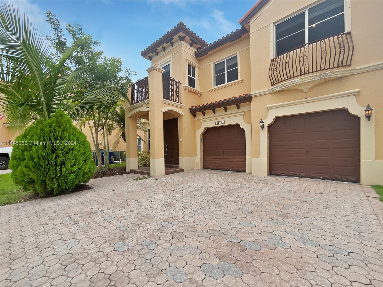 15371 SW 26th Ter