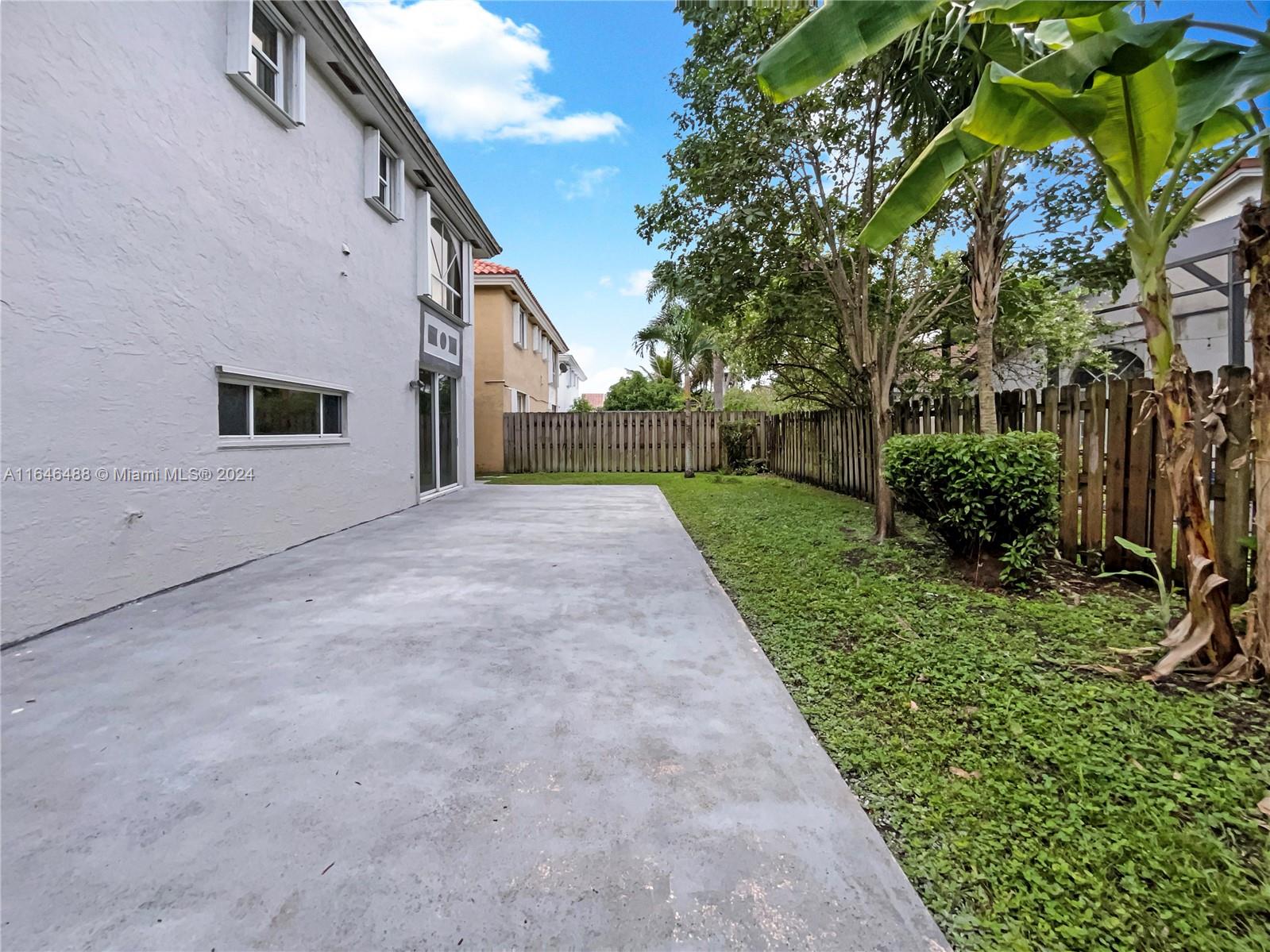 2832 Cayenne Ave