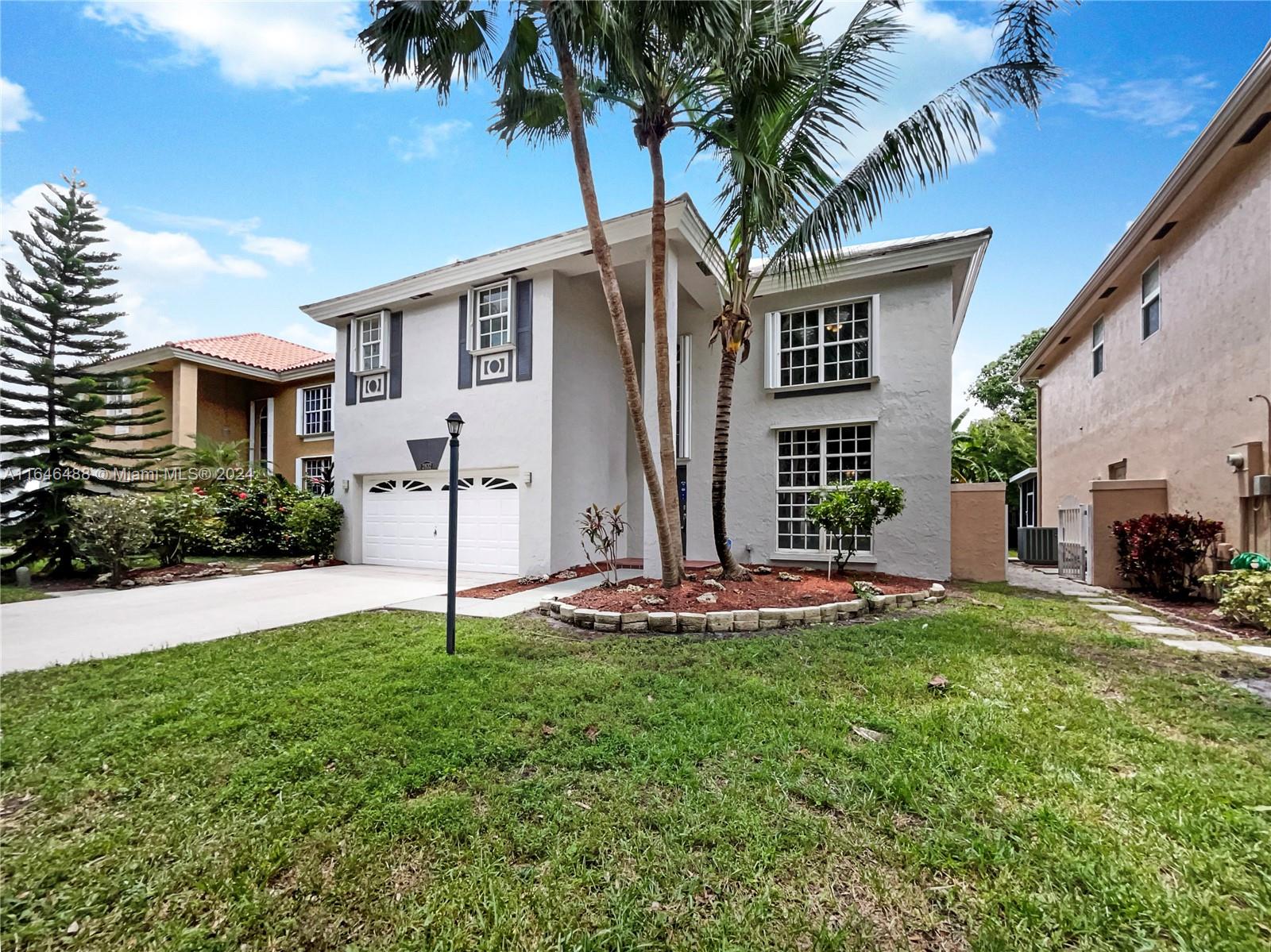 2832 Cayenne Ave