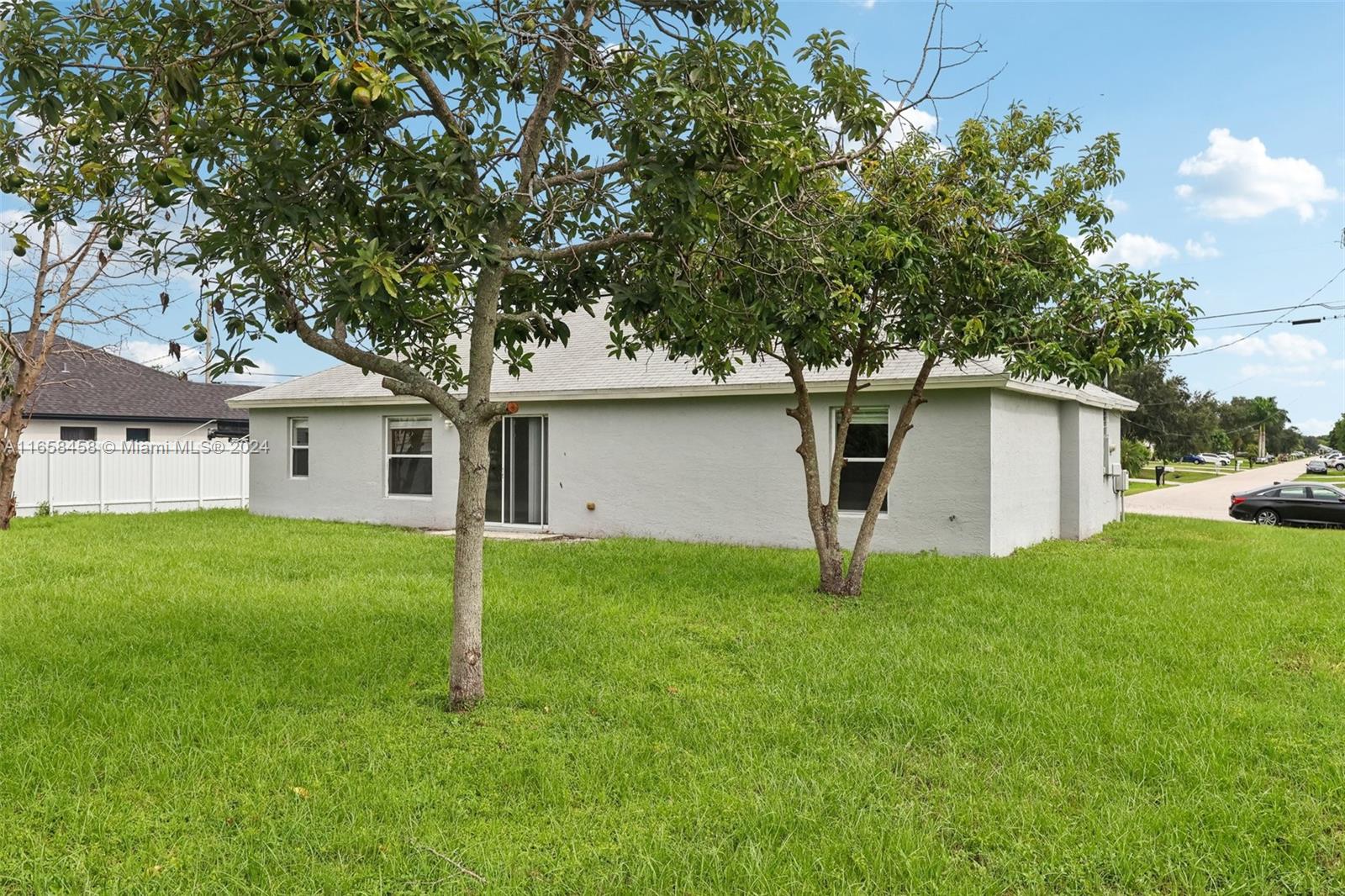 757 SW Acapulco Ter, Port St. Lucie