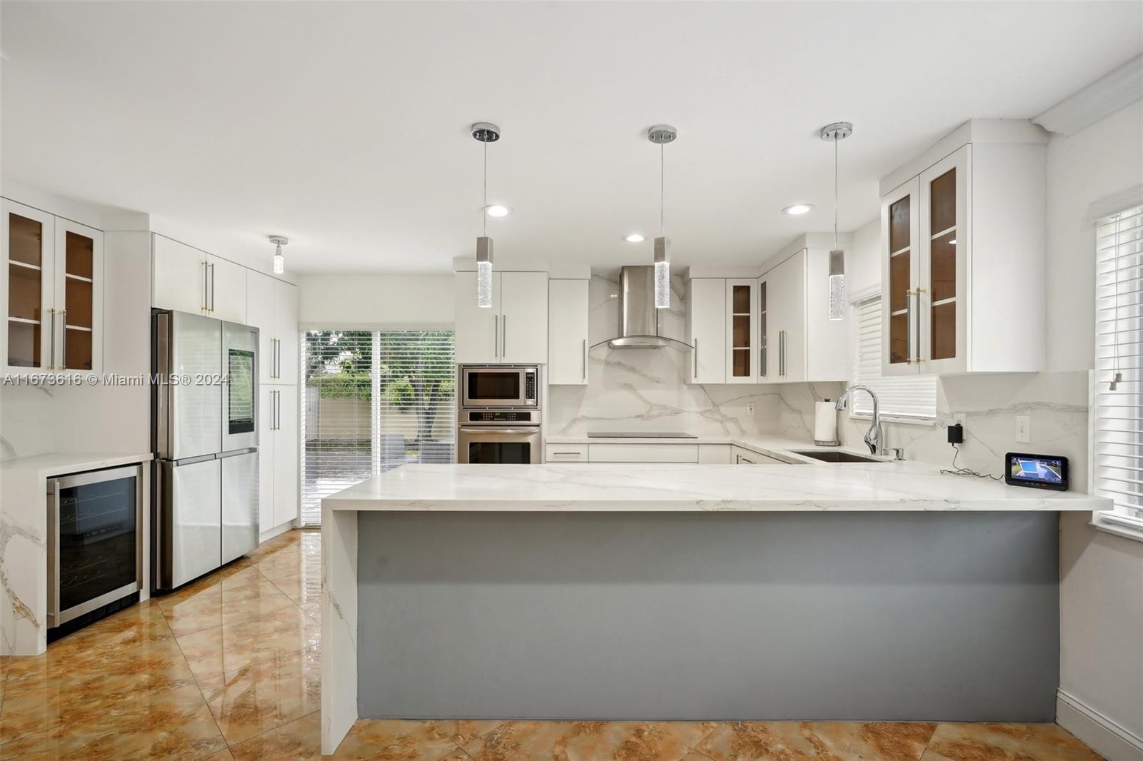 1230 SW 88th Way