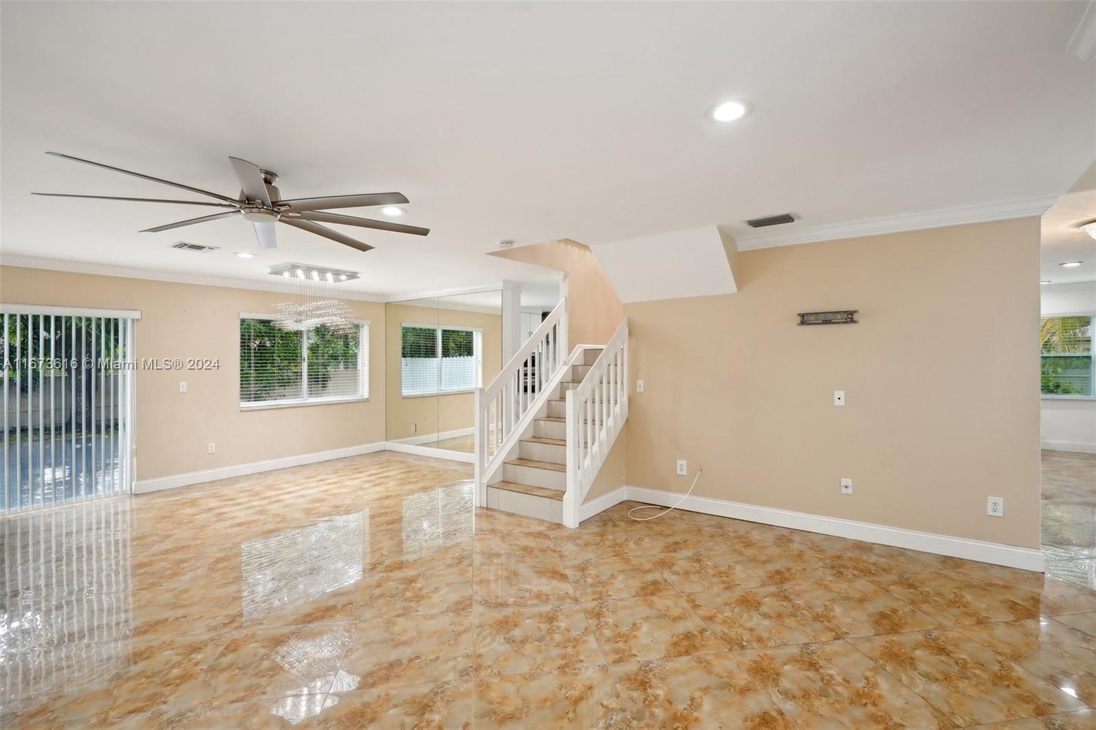 1230 SW 88th Way