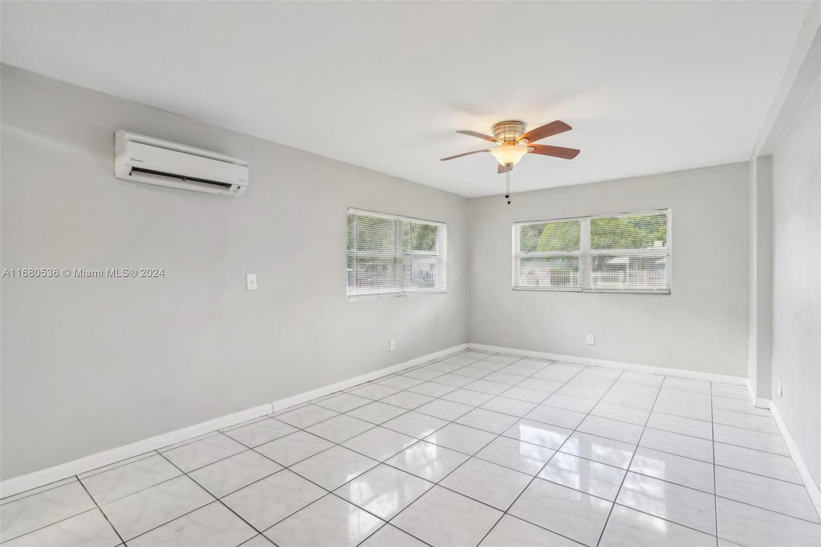 510 NE 132nd Ter