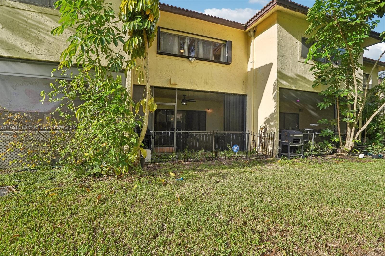 4648 NW 90th Ave # 4648