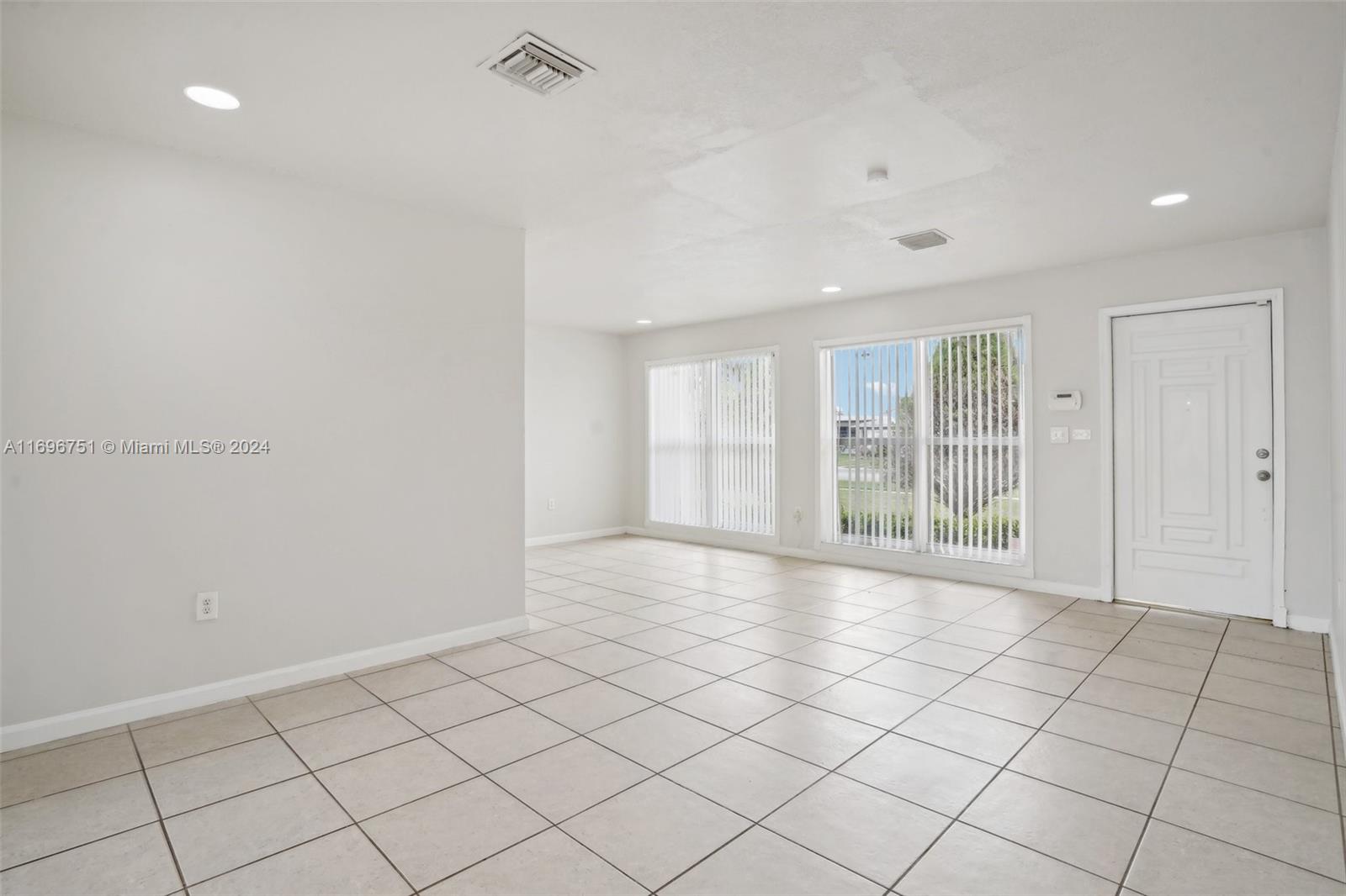 4329 SW 97th Ct