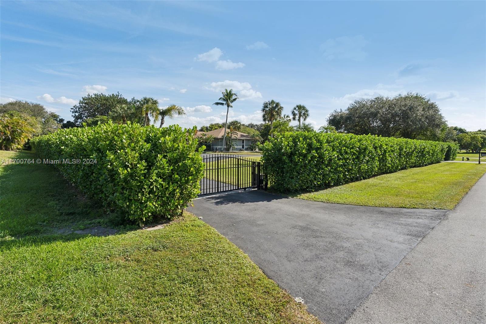3350 SW 117th Ave