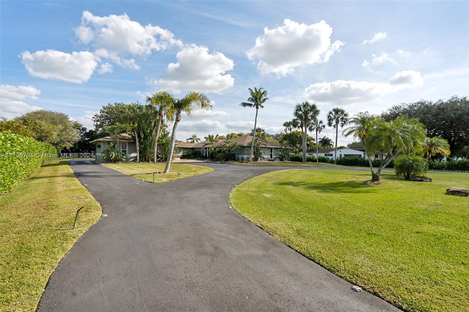 3350 SW 117th Ave