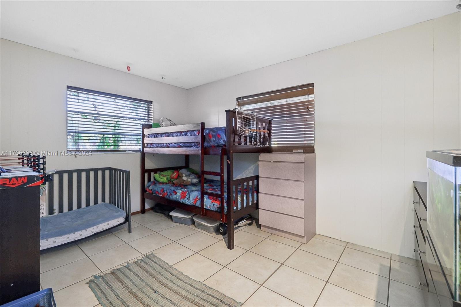 2581 NW 47th Ave