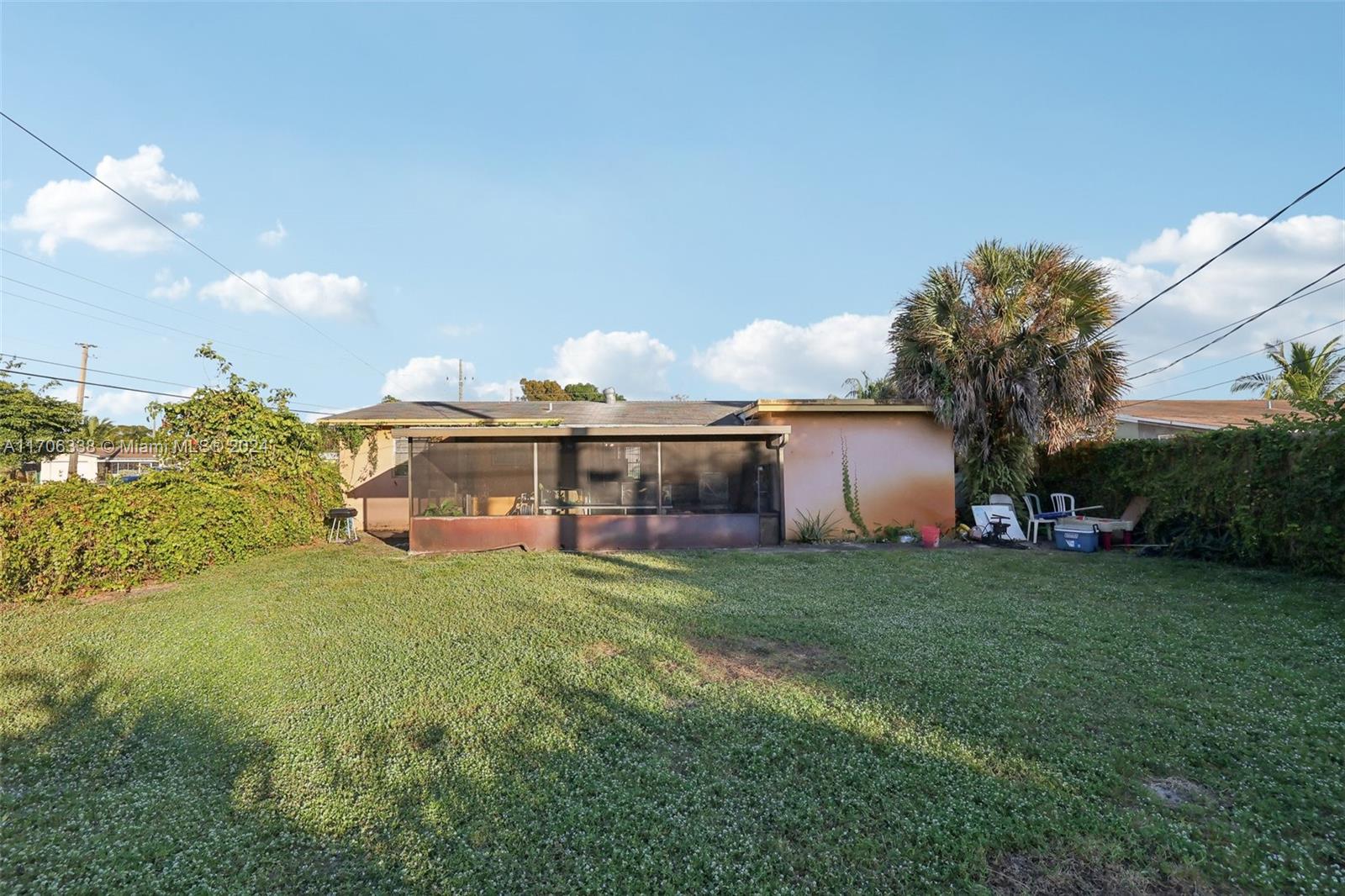 2581 NW 47th Ave