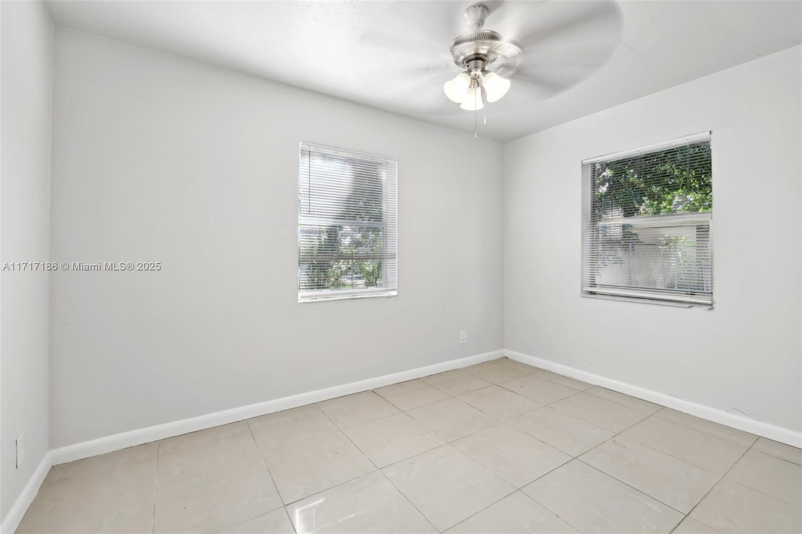 1549 NW 11th Way