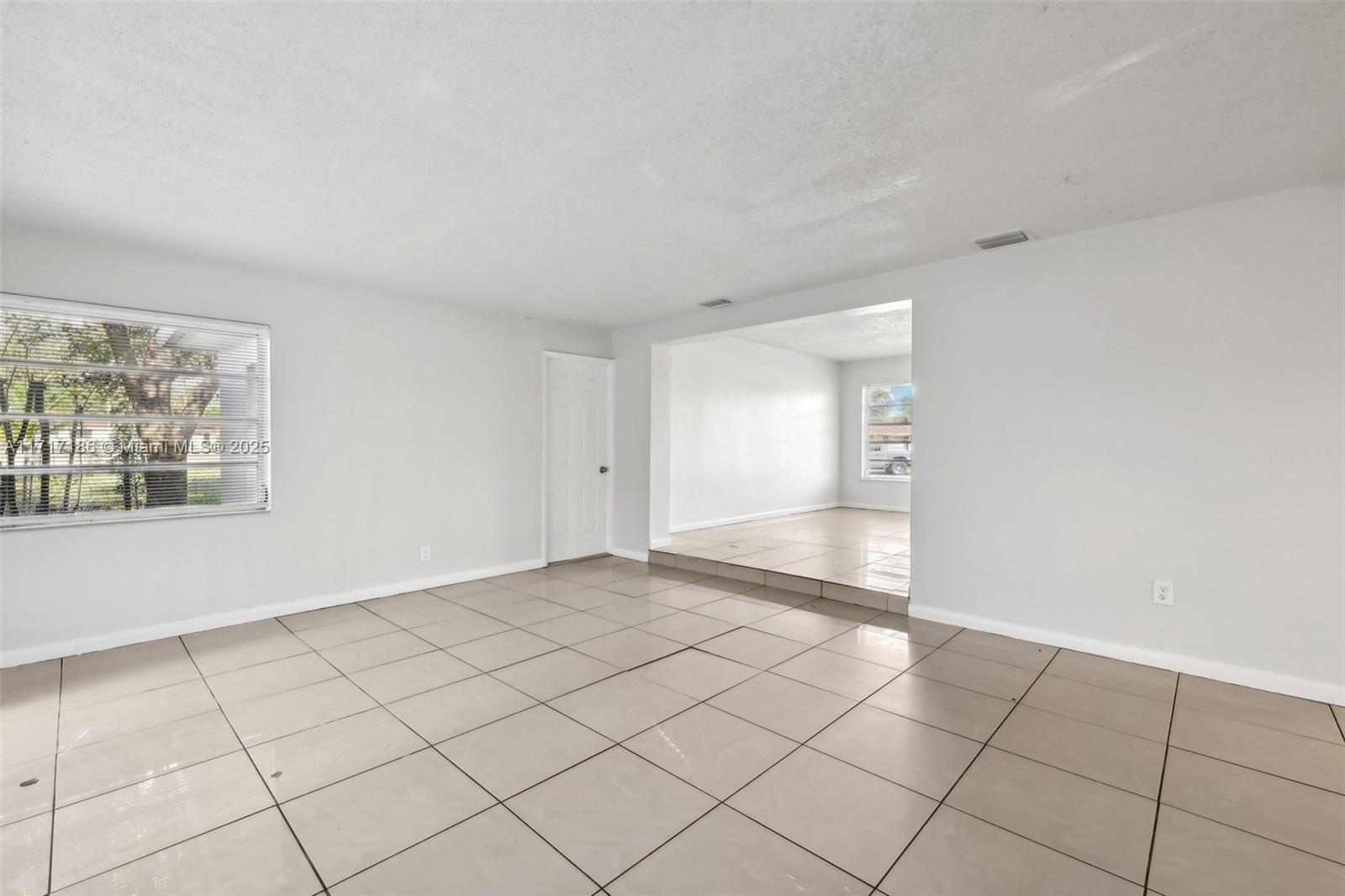 1549 NW 11th Way