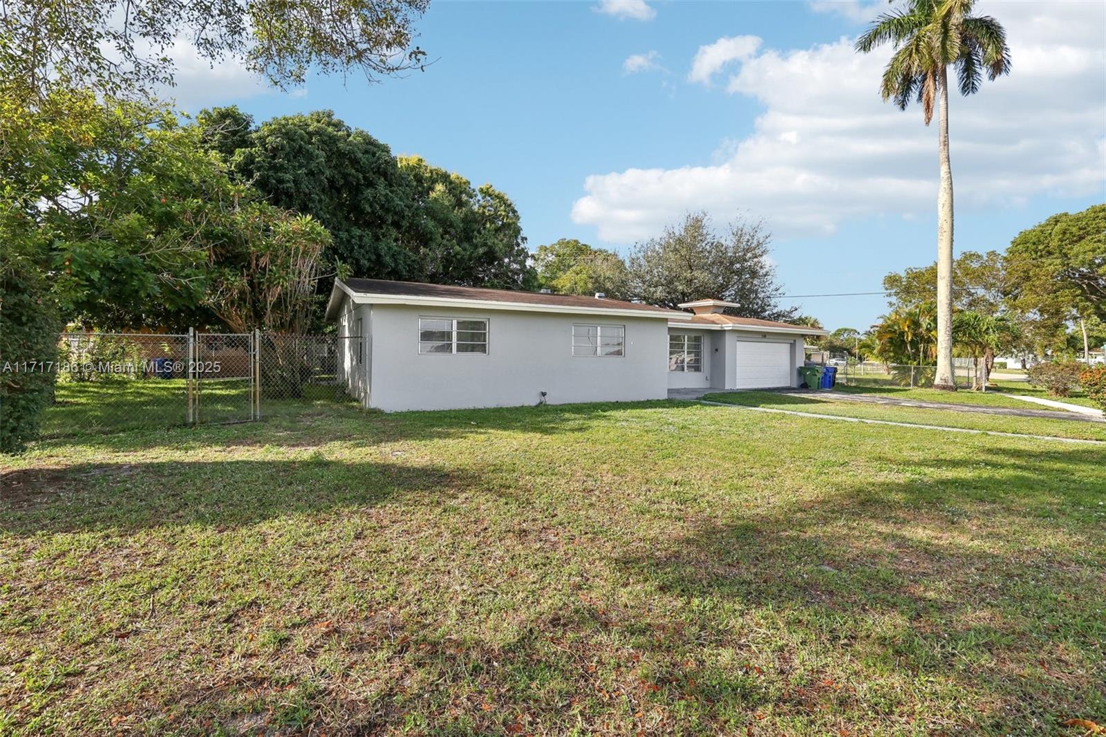 1549 NW 11th Way