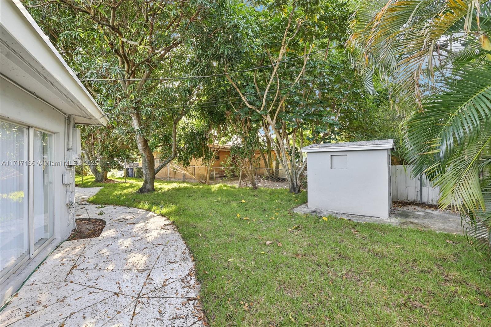 1549 NW 11th Way