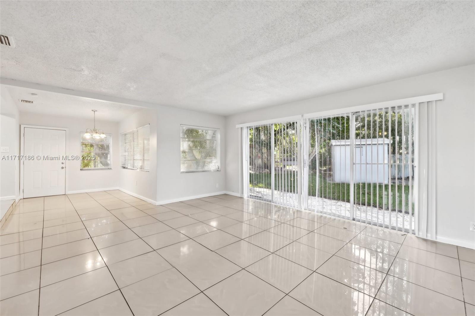 1549 NW 11th Way