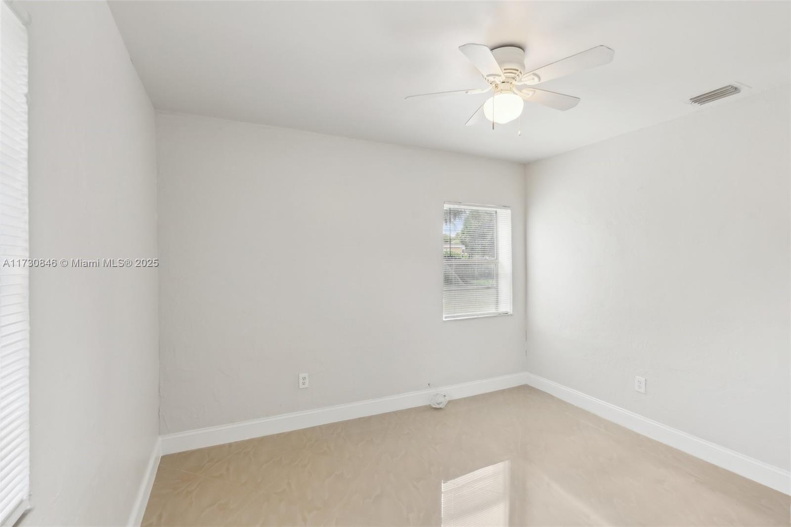 1230 NE 144th St