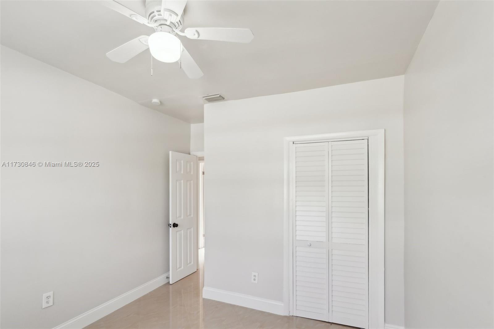 1230 NE 144th St