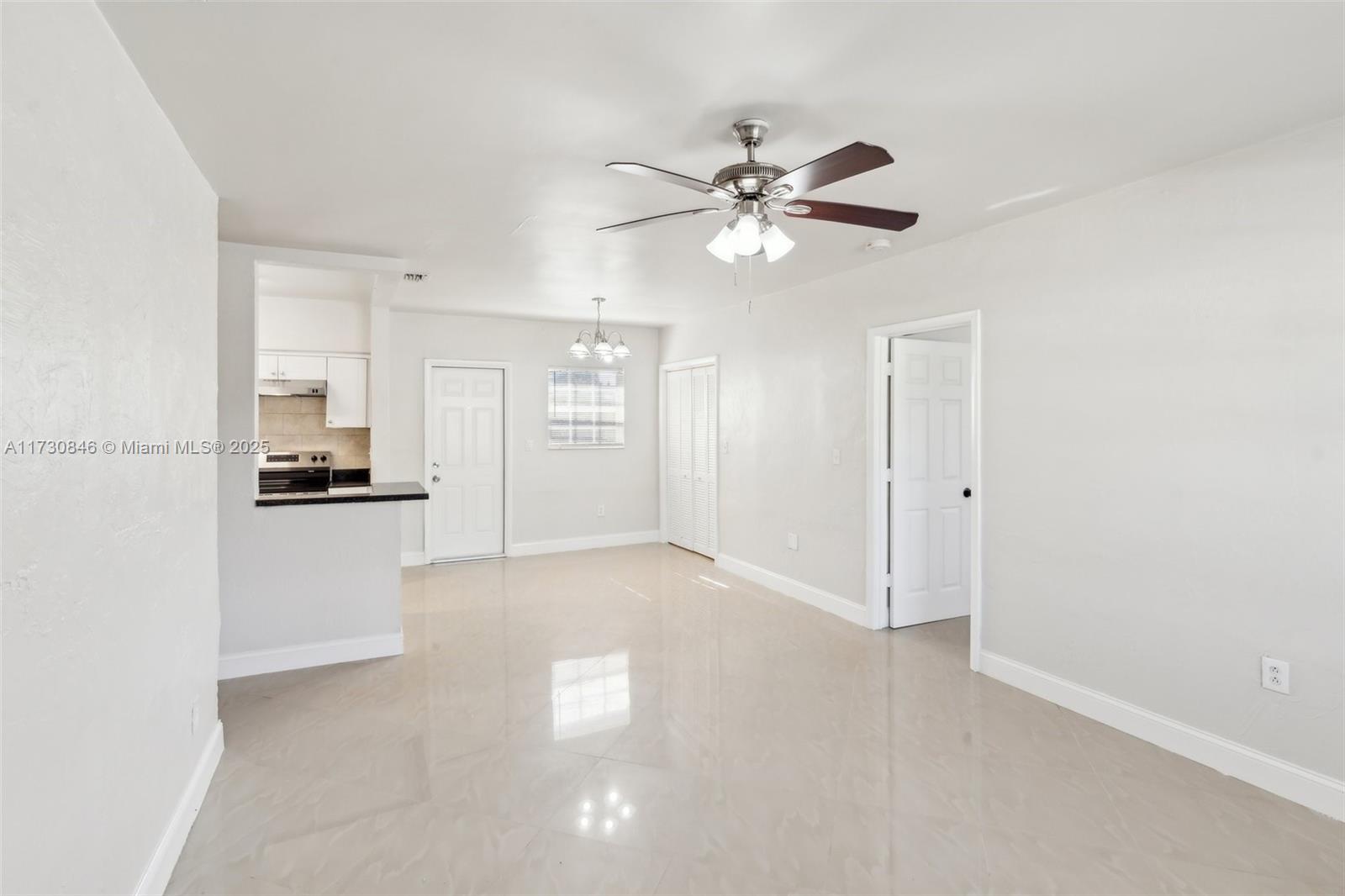 1230 NE 144th St