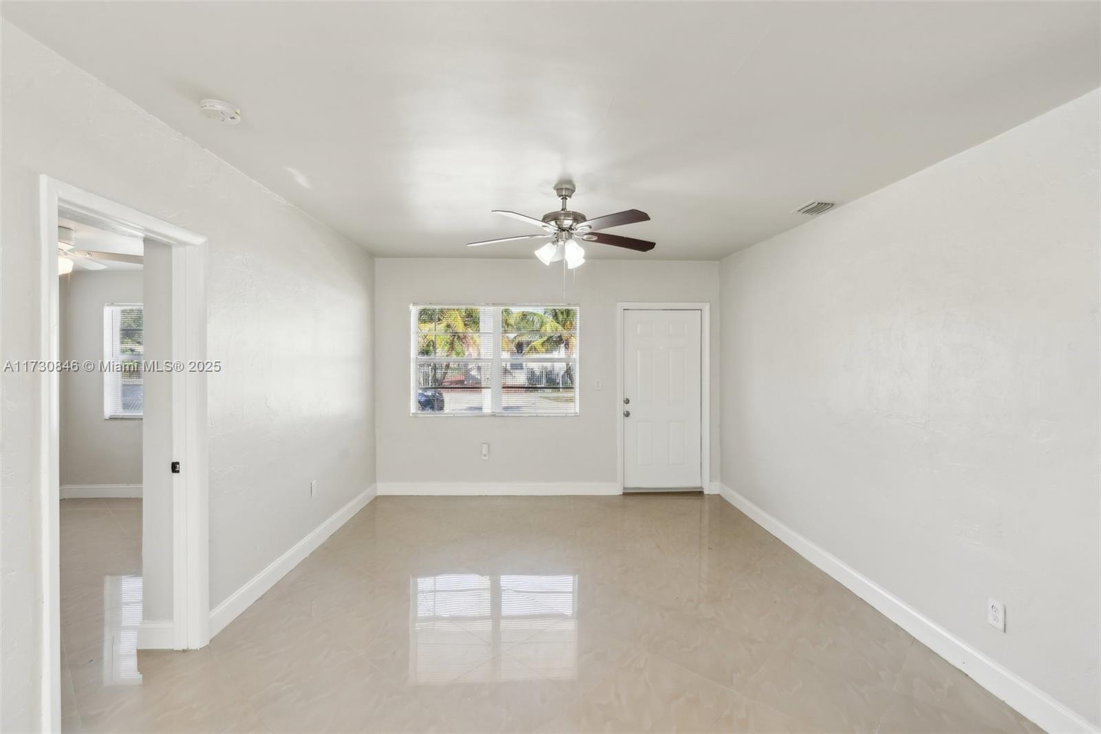 1230 NE 144th St