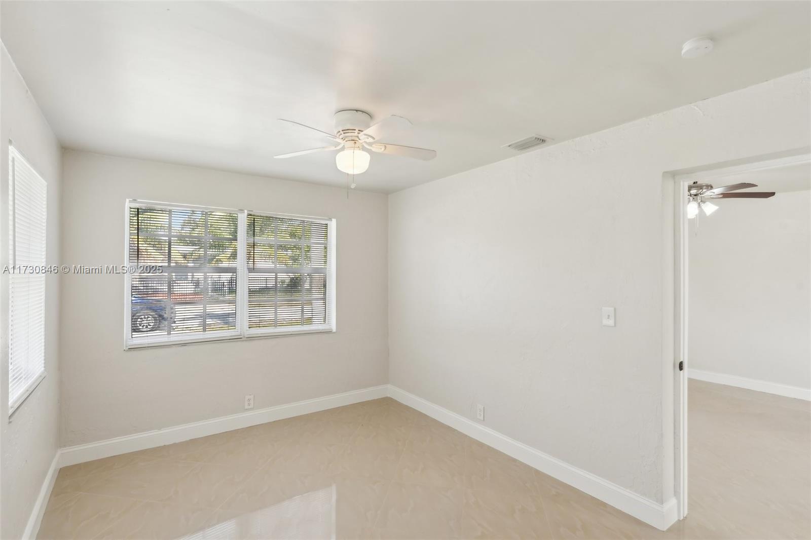 1230 NE 144th St