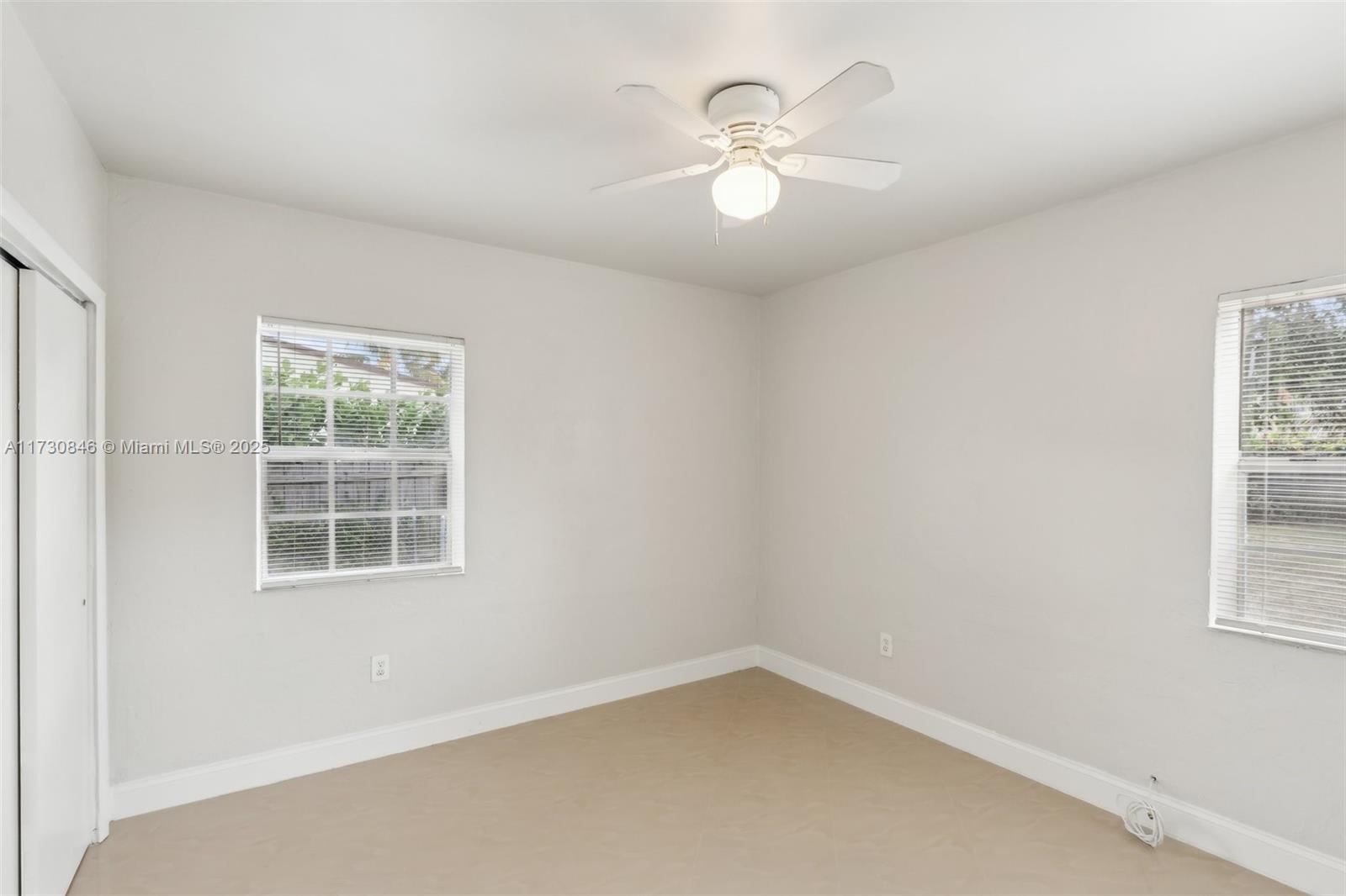 1230 NE 144th St