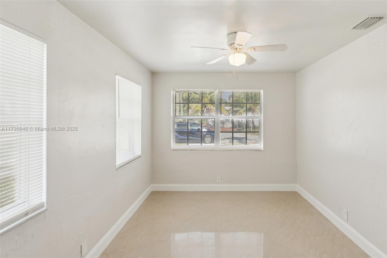 1230 NE 144th St