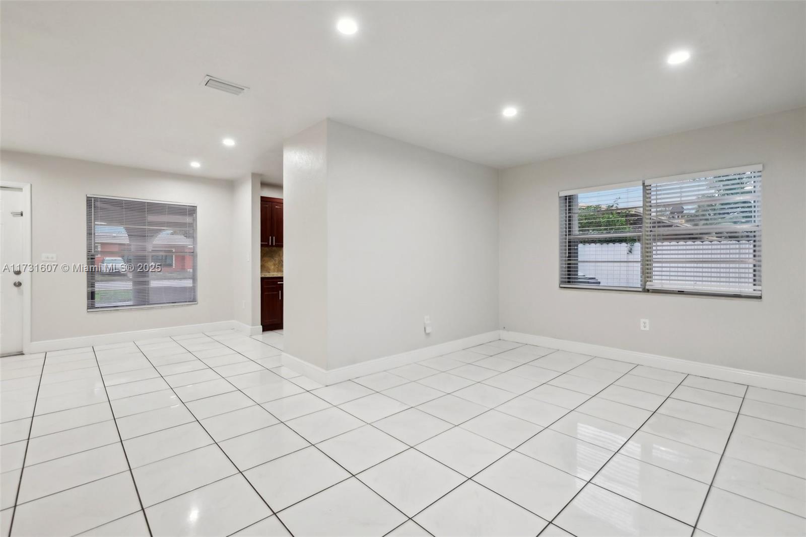 3851 NW 172nd Ter