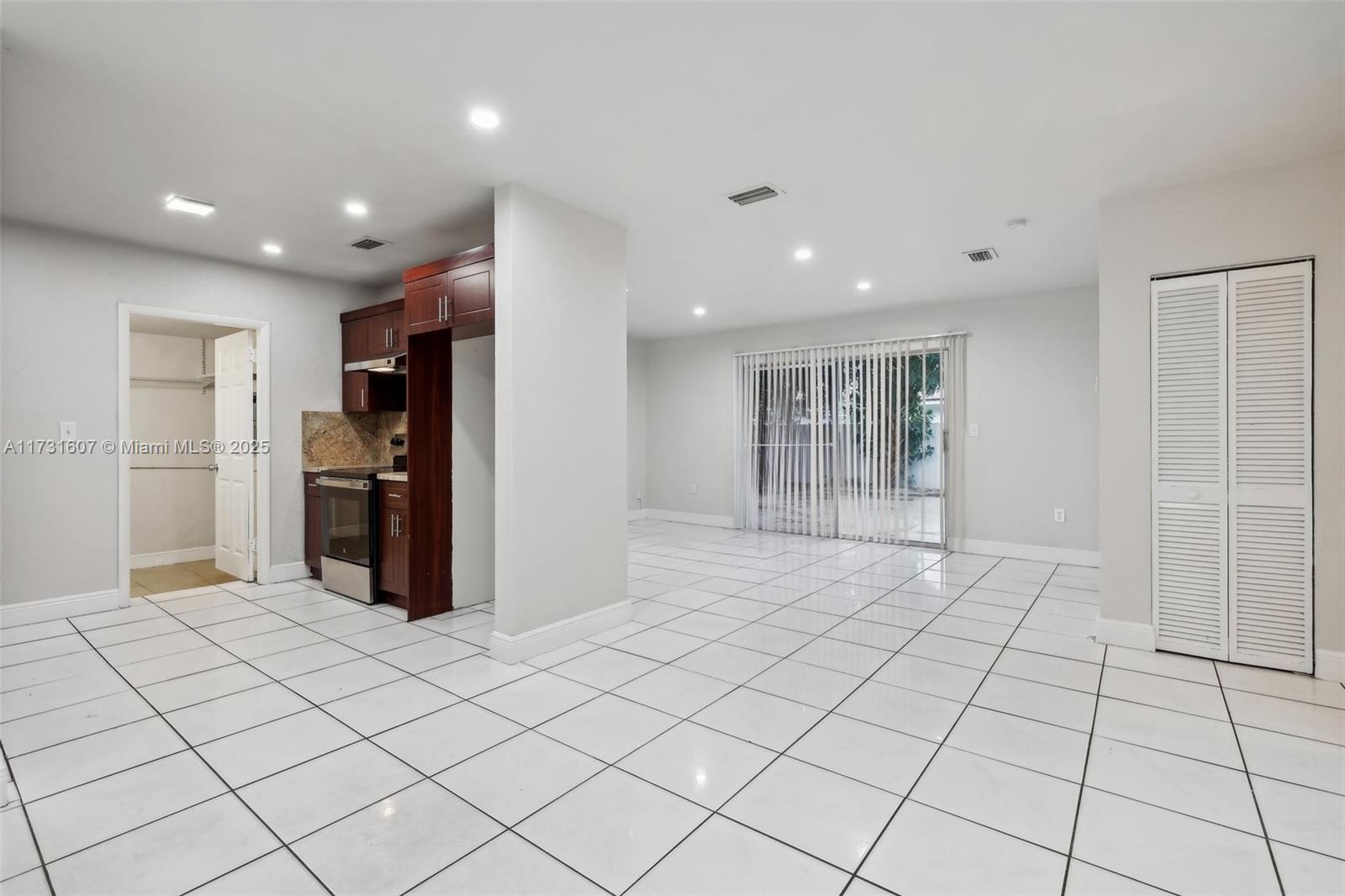 3851 NW 172nd Ter