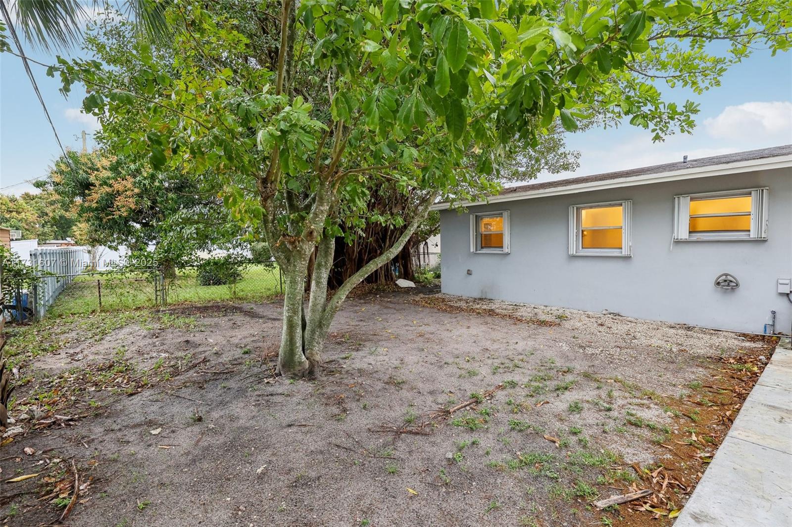 3851 NW 172nd Ter