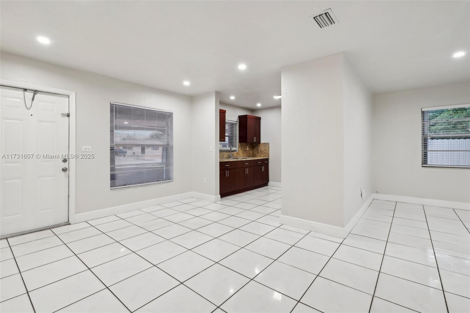 3851 NW 172nd Ter