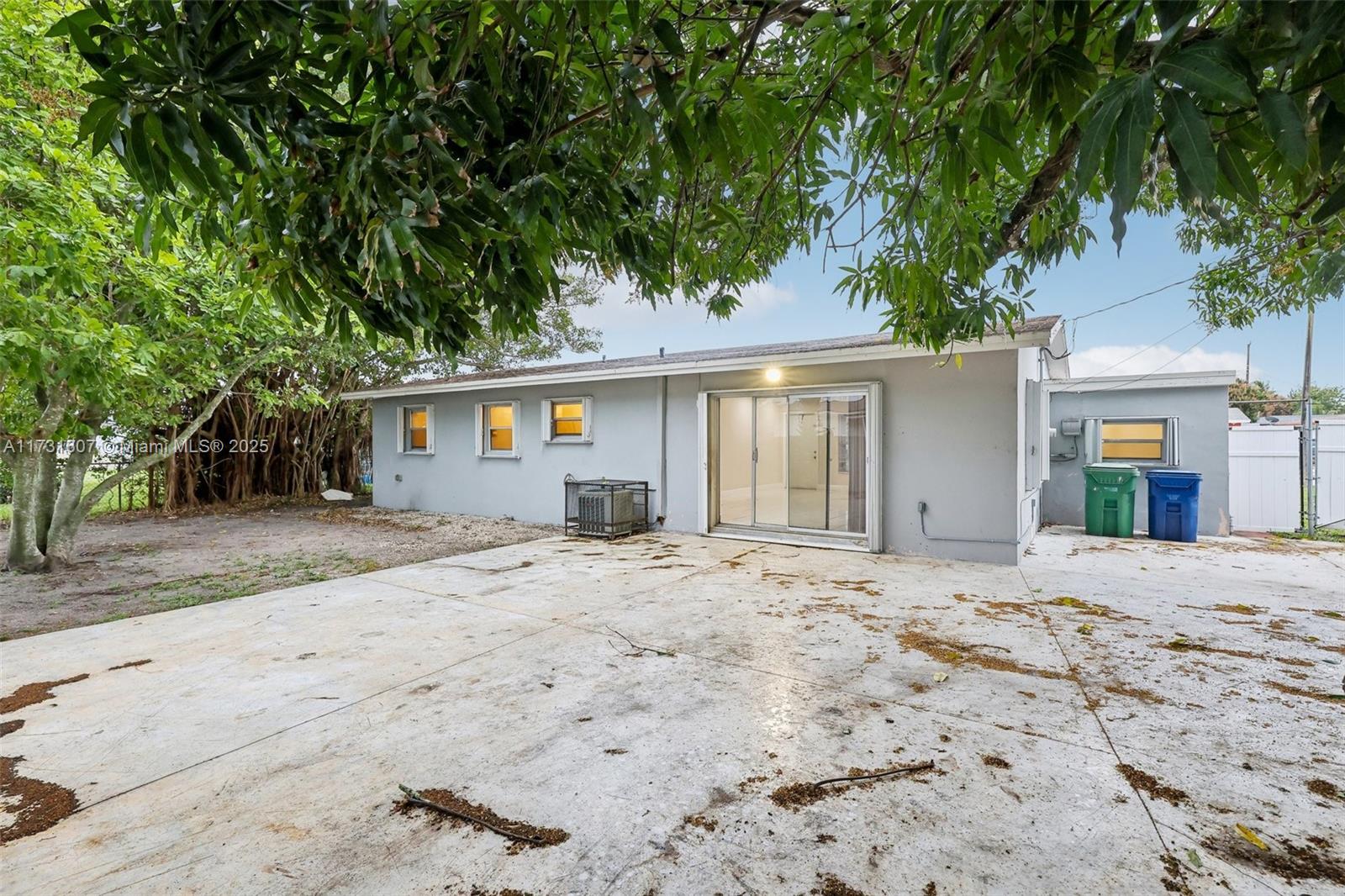 3851 NW 172nd Ter