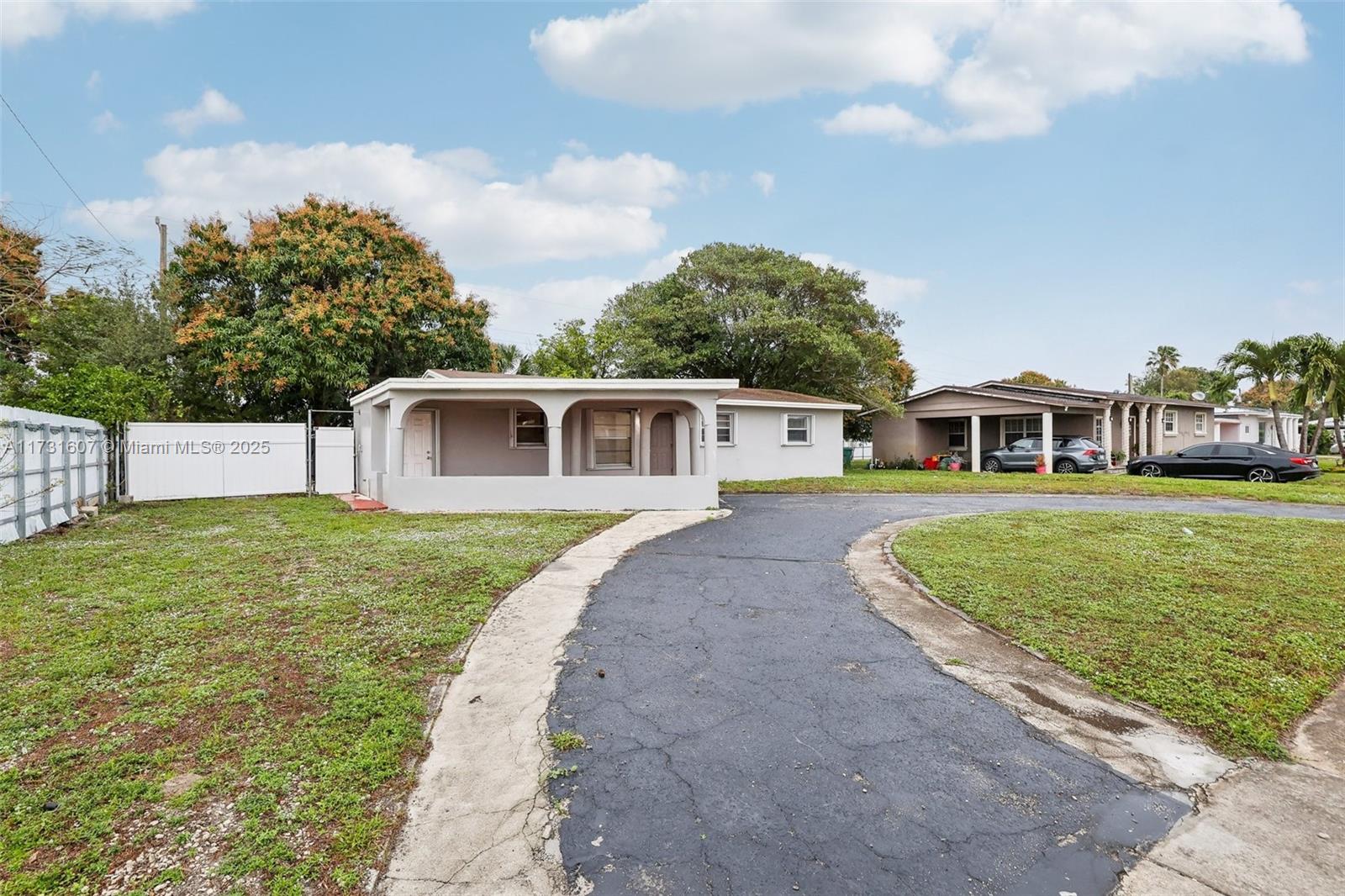 3851 NW 172nd Ter