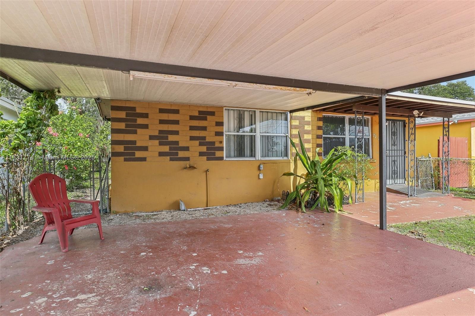 2929 NW 56th St