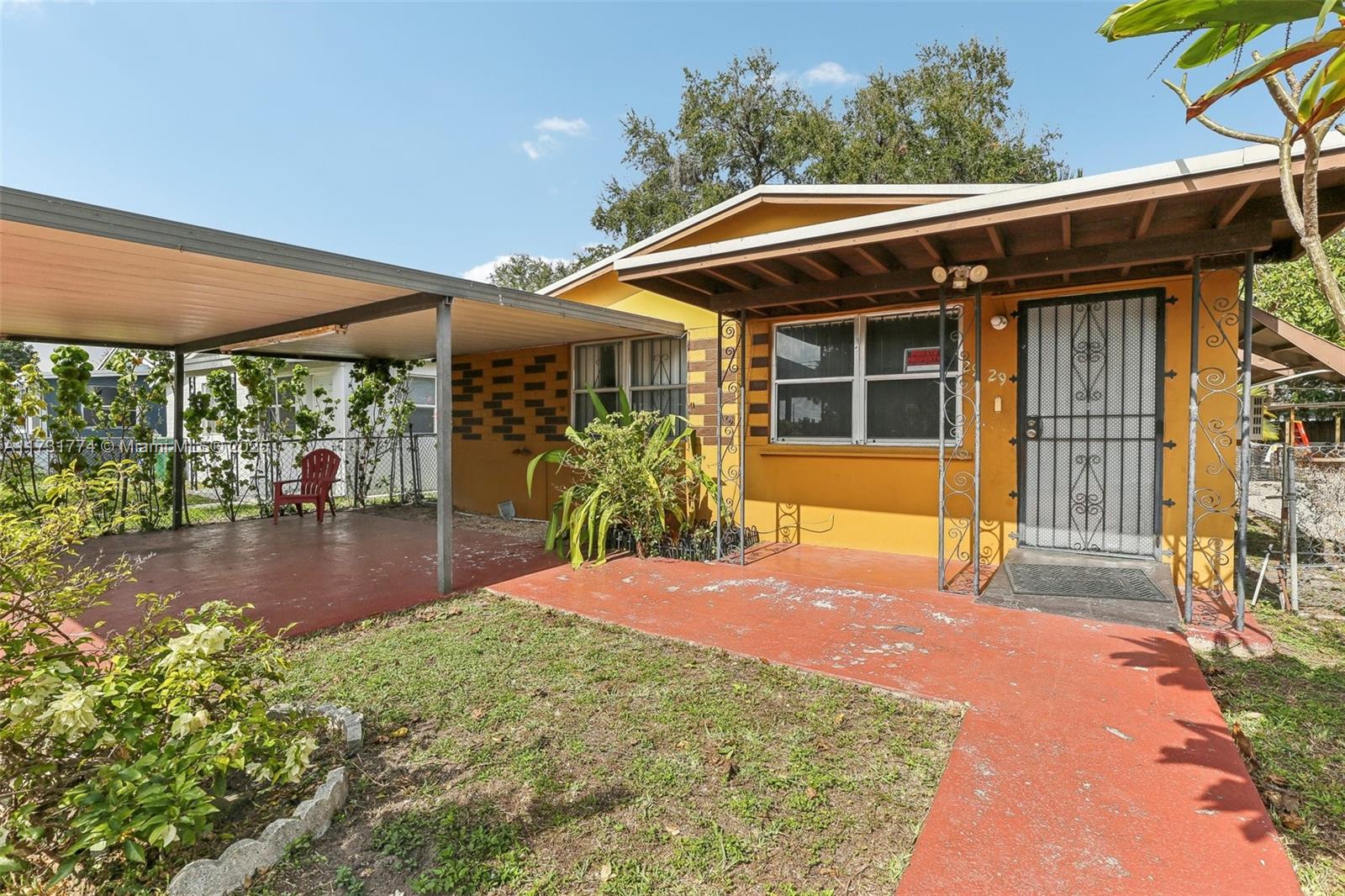 2929 NW 56th St