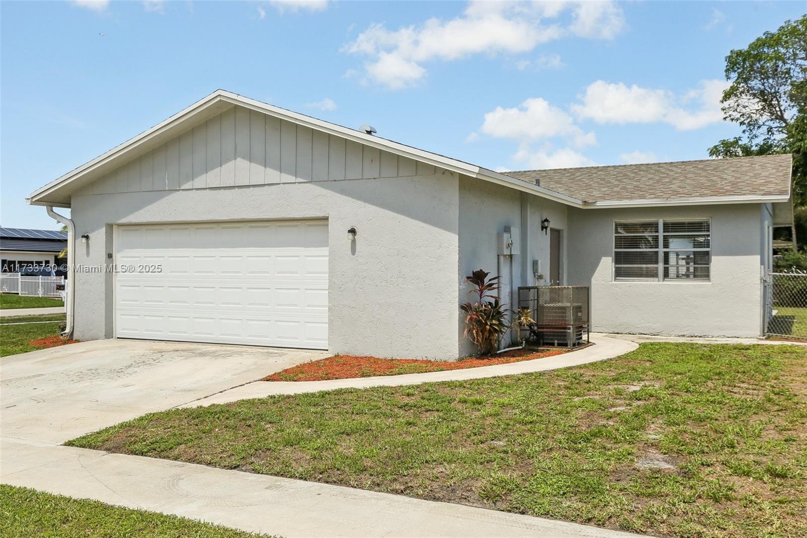 7830 NW 47th St