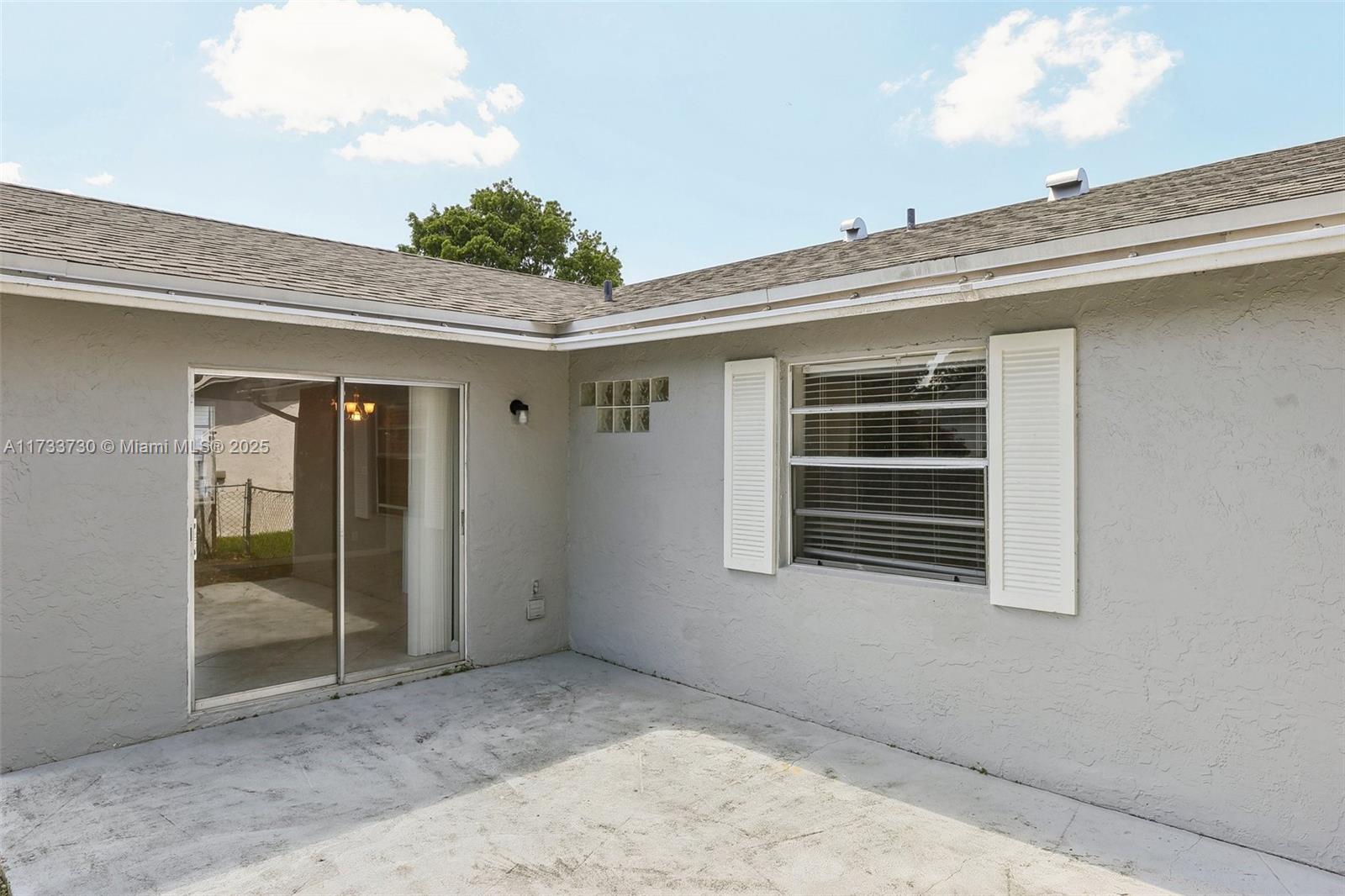 7830 NW 47th St