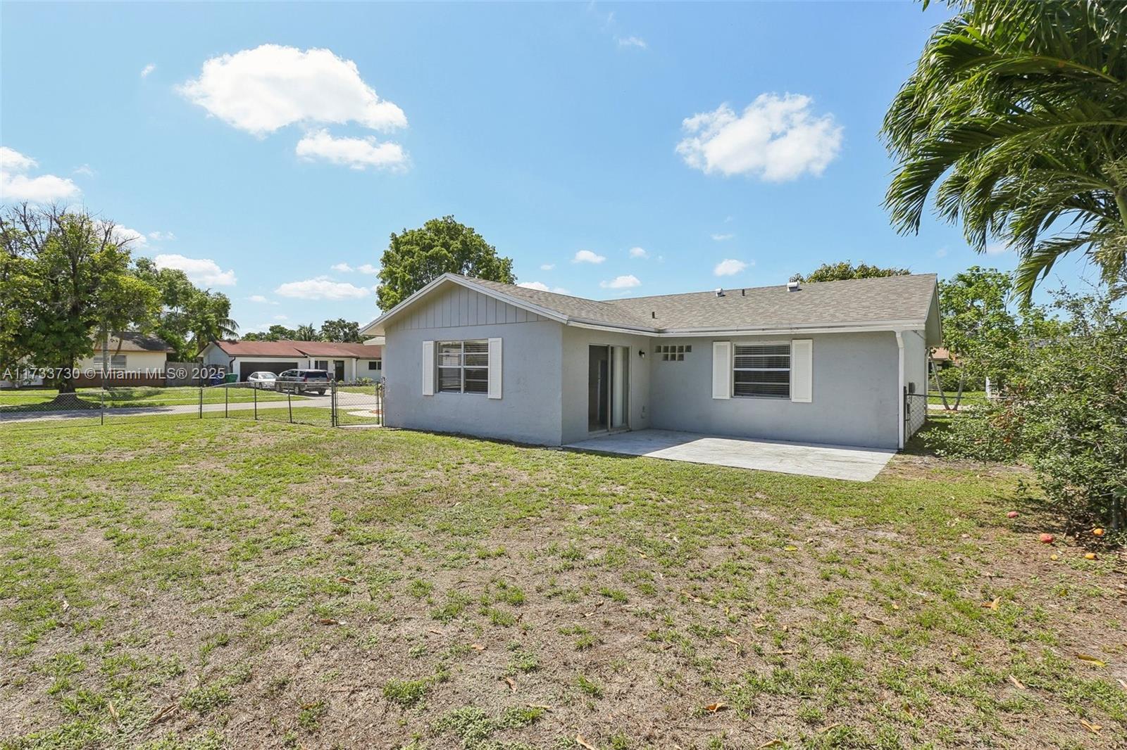 7830 NW 47th St
