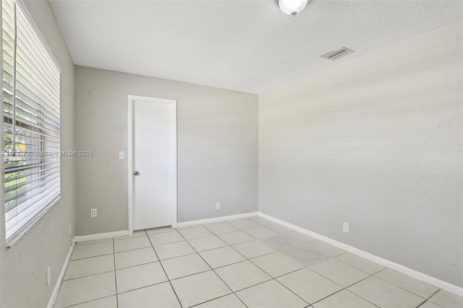 7830 NW 47th St
