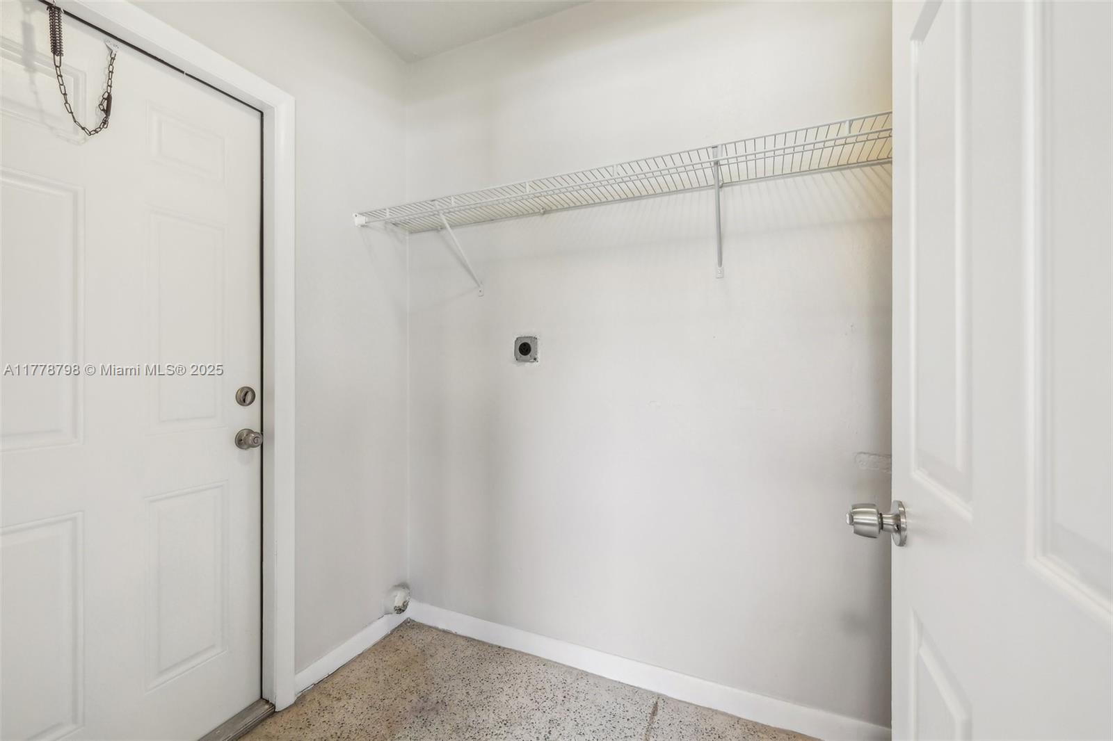 2650 SW 76th Ave