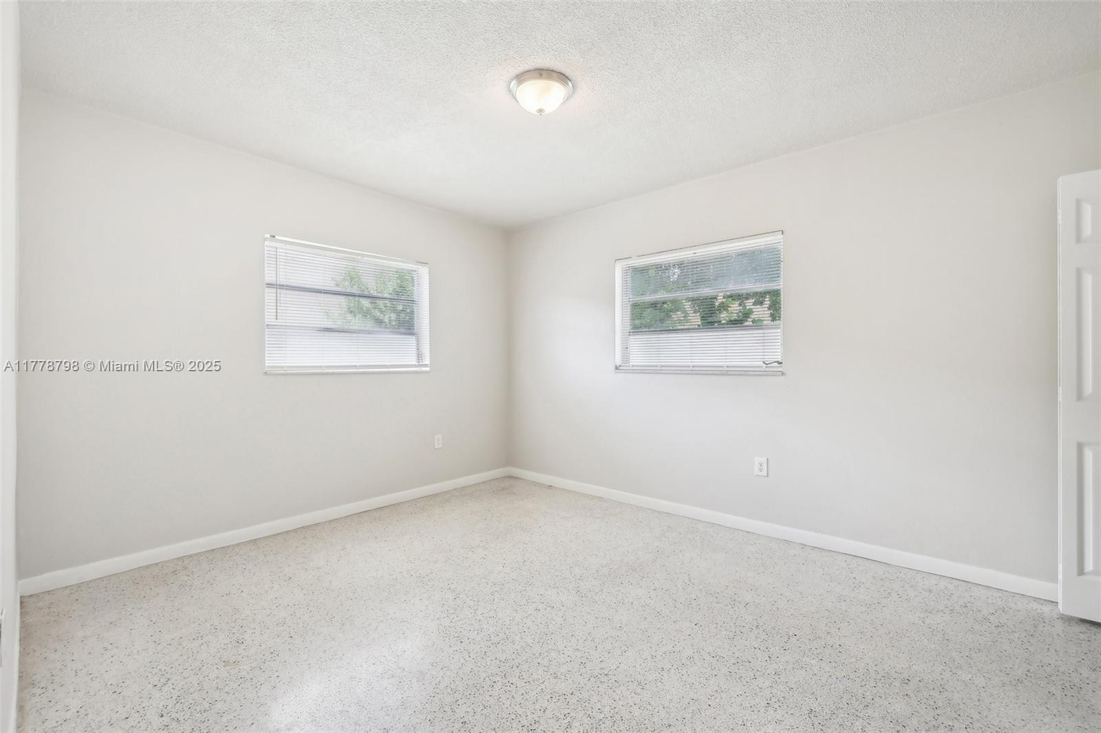 2650 SW 76th Ave
