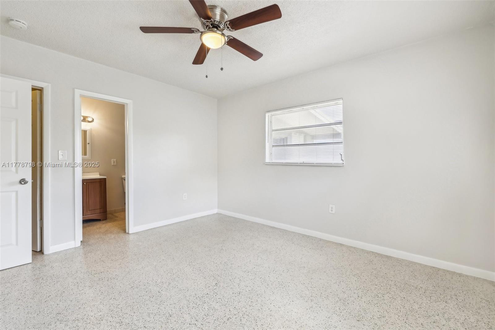 2650 SW 76th Ave