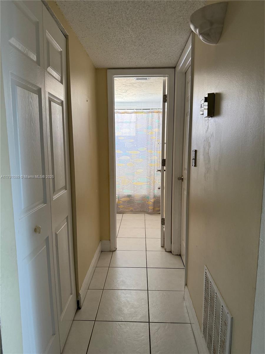 9510 Seagrape Dr # 406