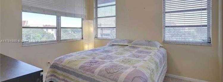 9510 Seagrape Dr # 406
