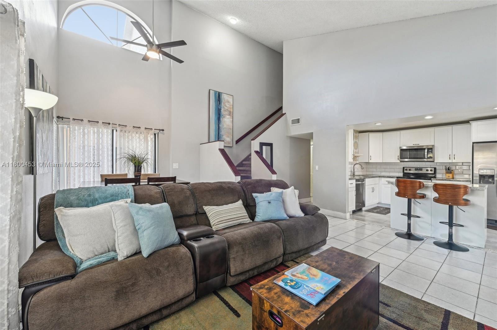 2323 NW 37th Ave