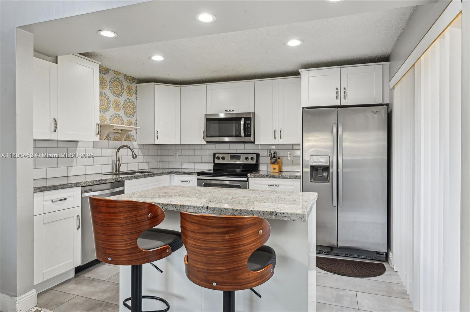 2323 NW 37th Ave
