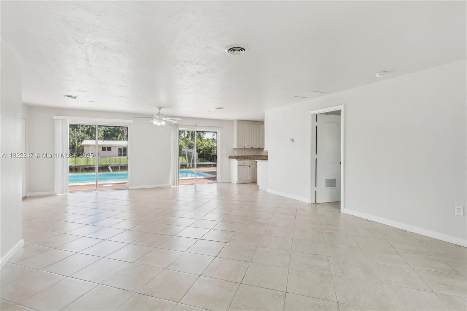 1700 SW 5th Ave