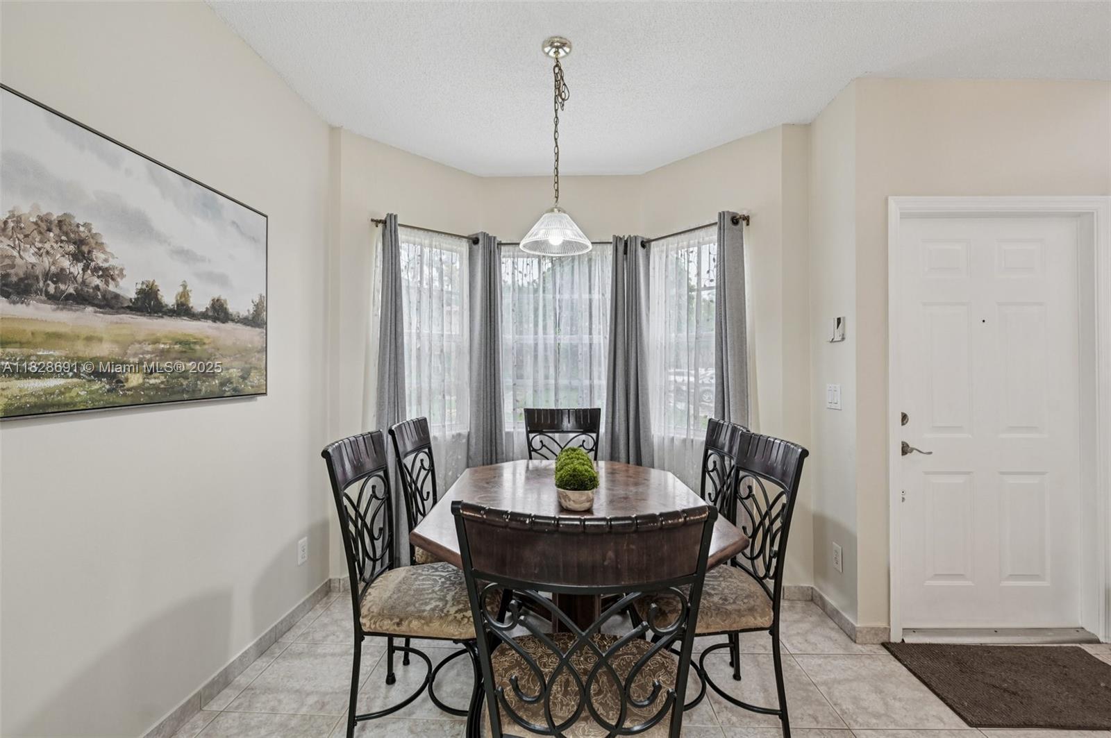 16111 Emerald Cove Rd