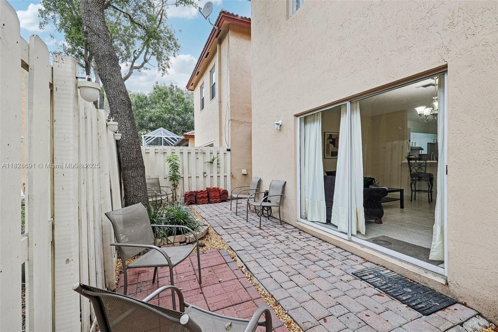 16111 Emerald Cove Rd